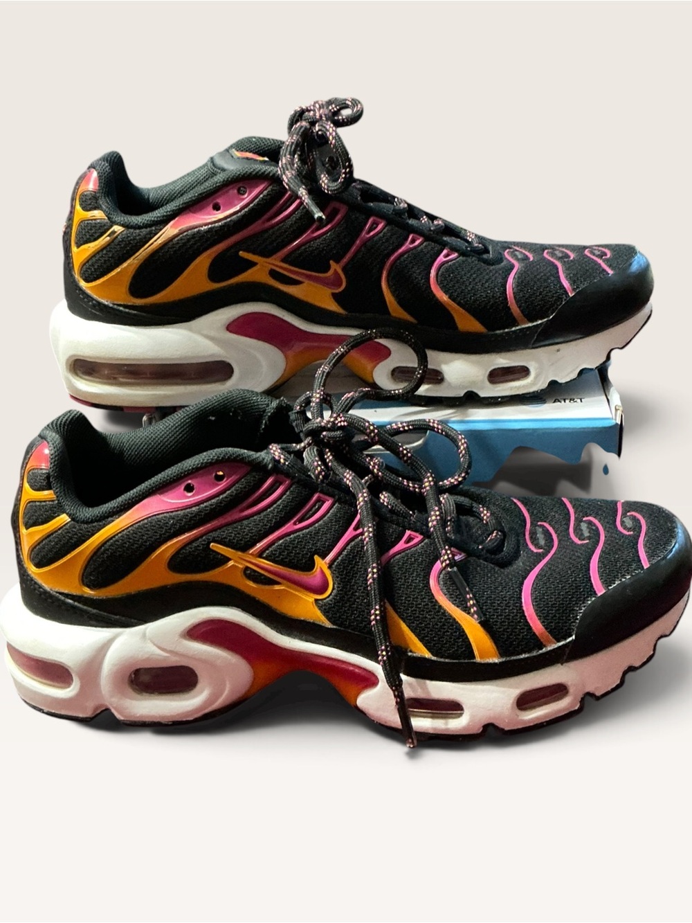 Nike Air Max Plus GS Black Kumquat Active Pink Shoes 5Y DX9264-001